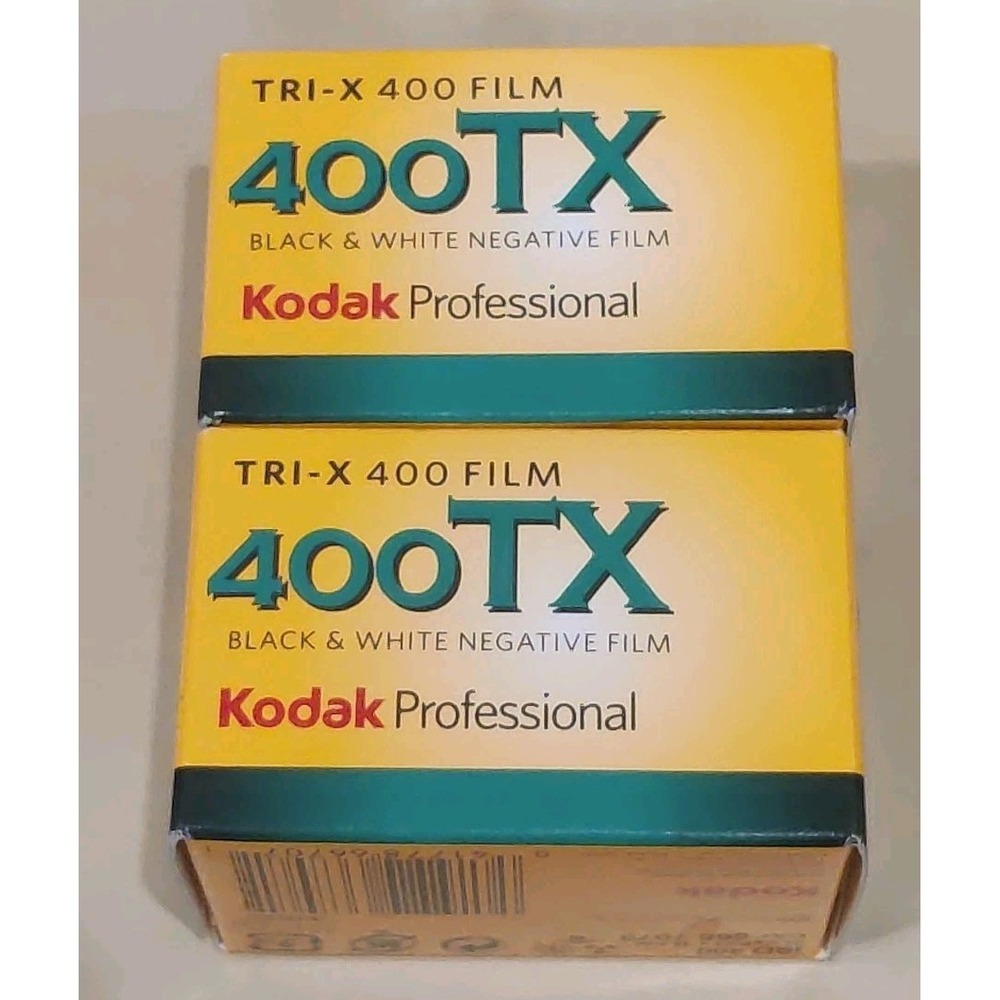 2 Kodak Professional 400TX Tri-X 400 Film 135-36 Black & White 24x36mm Exp 05/25